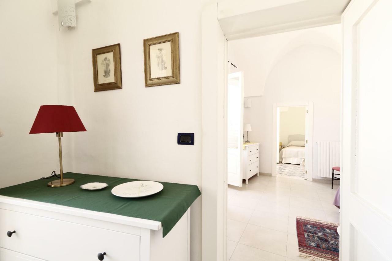 Slow Lecce - Old Town Apartment Sit Kültér fotó